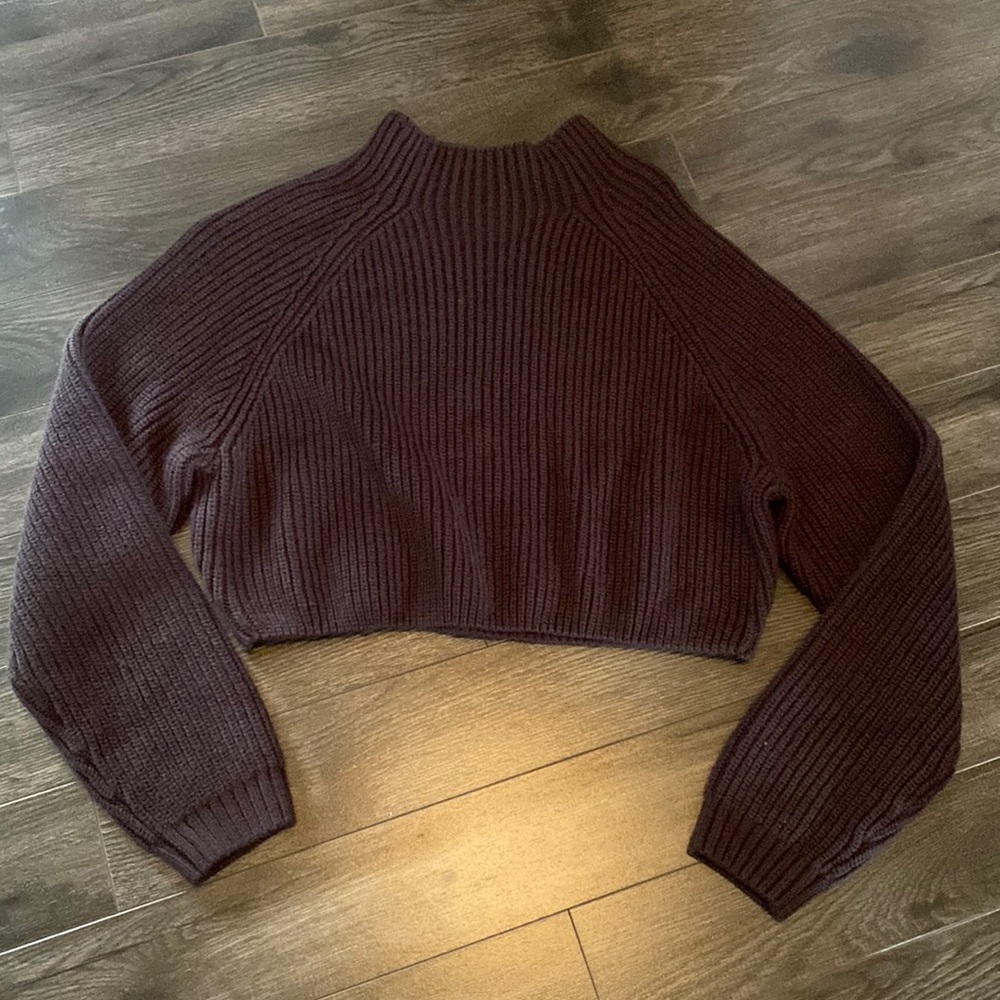 Women’s mock neck sweater
